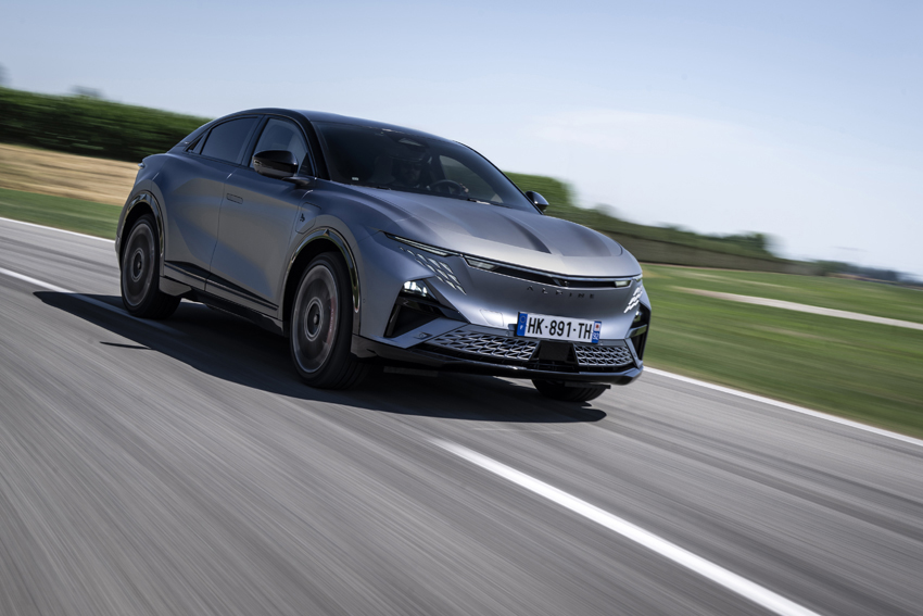 L'Alpine A390 GTS débarque… et elle va déplacer pas mal d'air lors de son passage.